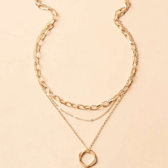 Gold Layered Chain Necklace with Circle Pendant - Picture 4 of 7